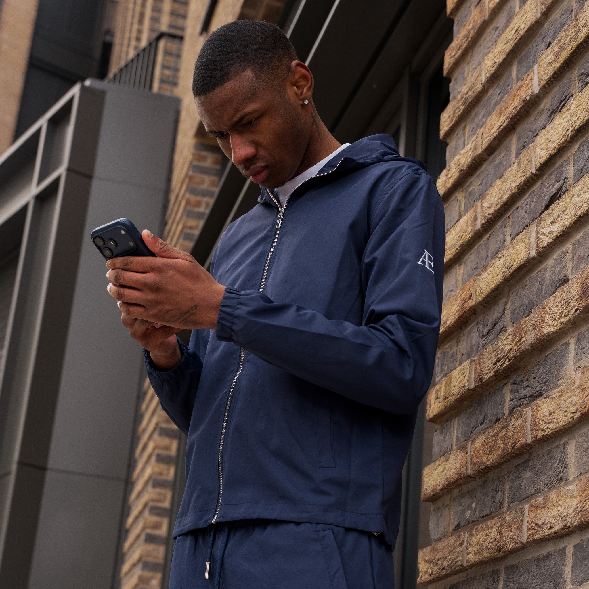 AE Navy Windbreaker – A É C L O