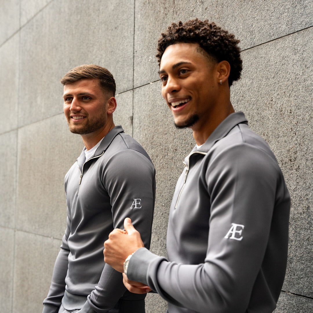 AE Arctic Grey Quarter Zip